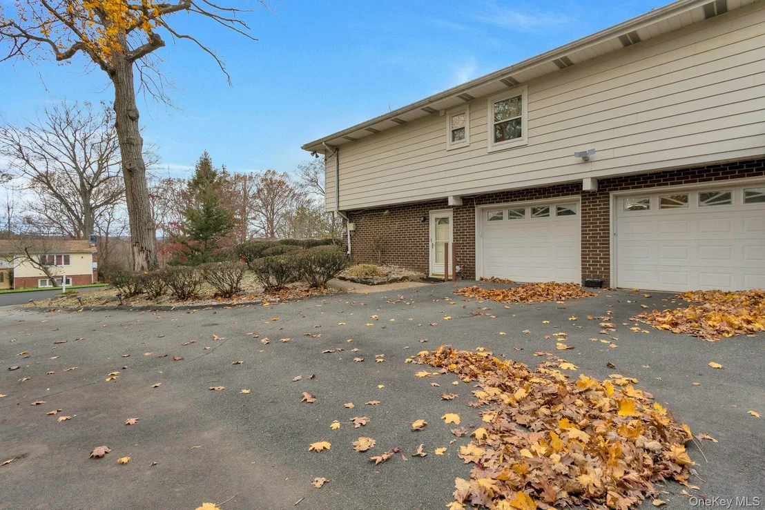 Photo of 44 Greenridge Way