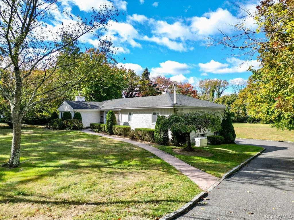 Photo of 24 Hemlock Drive