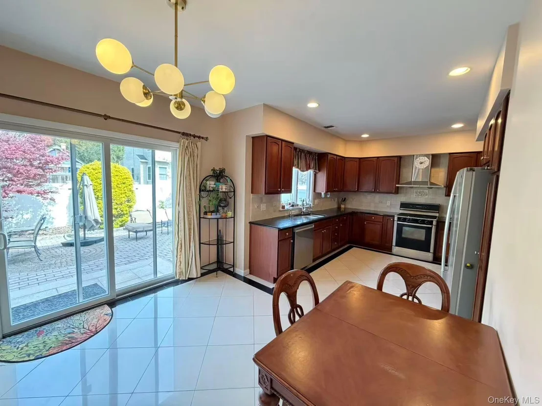 Photo of 122 Walker Road