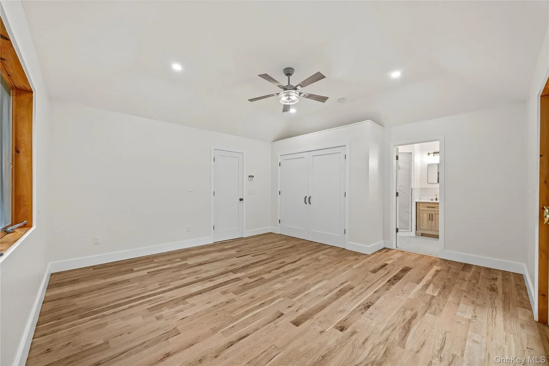 Photo of 24 Babbling Brook Lane