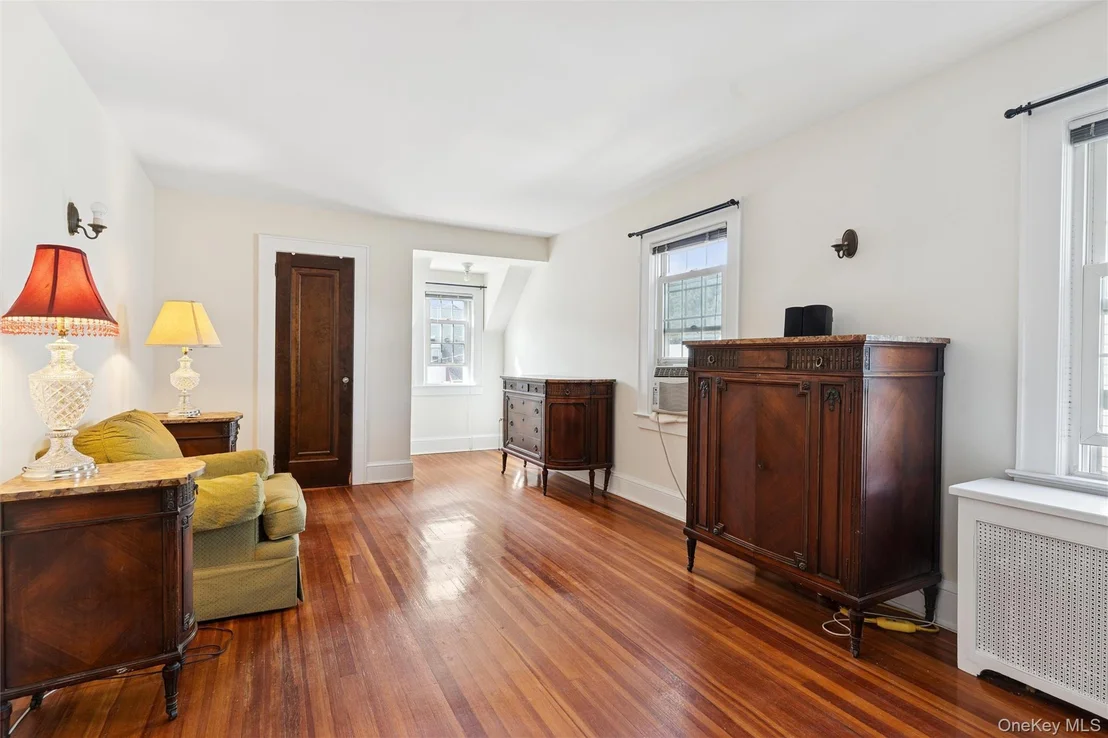 Photo of 9 Troy Place