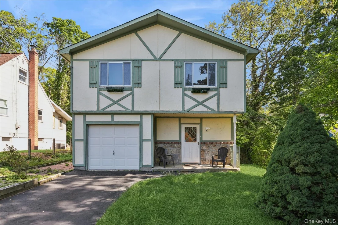 Photo of 244 Lakeside Trail