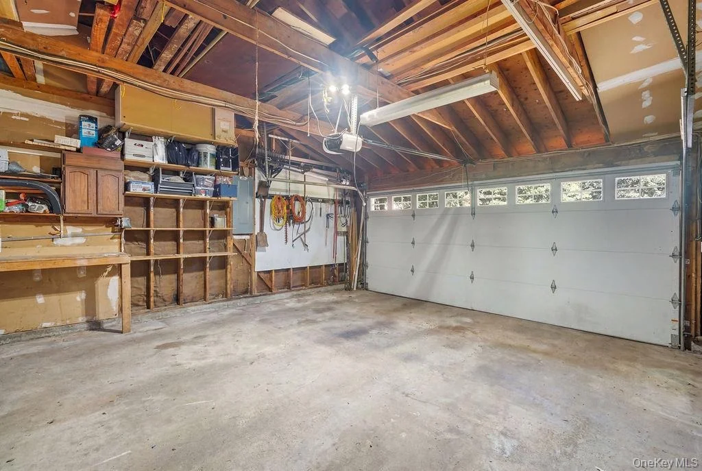 Photo of 20 Oak Tree Drive