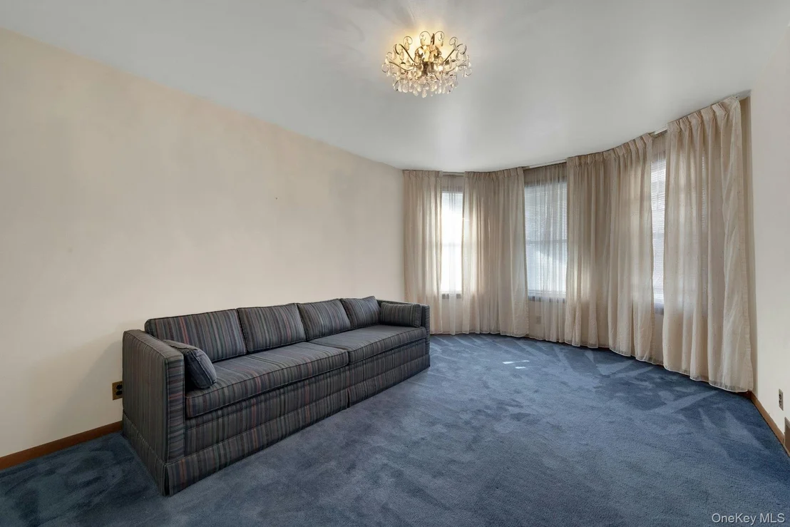 Photo of 136 Buckingham Road