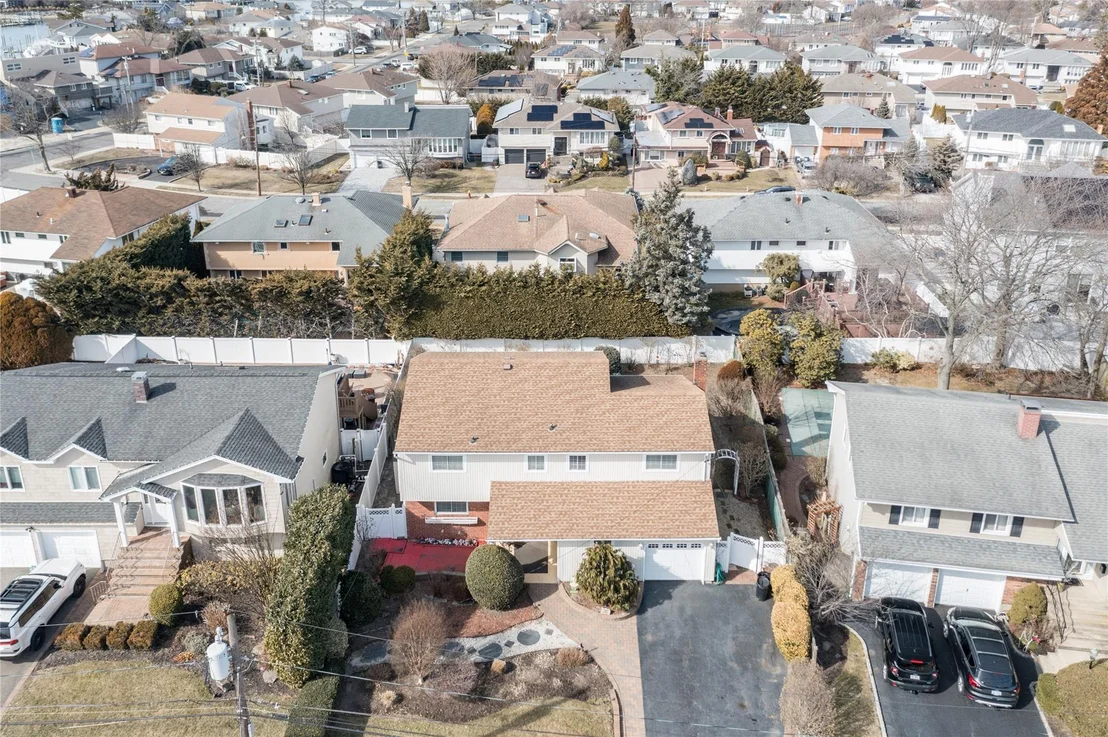 Photo of 2491 Malibu Road