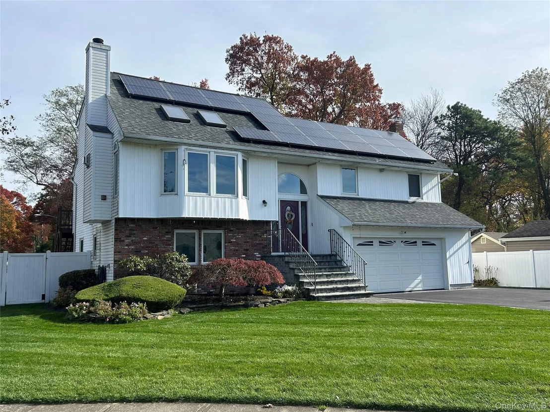 Photo of 839 Pine Avenue