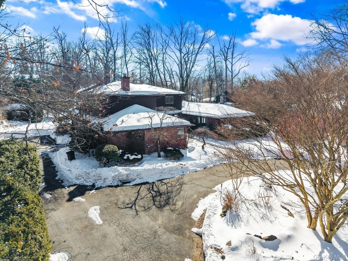 Photo of 20 Henhawk Road