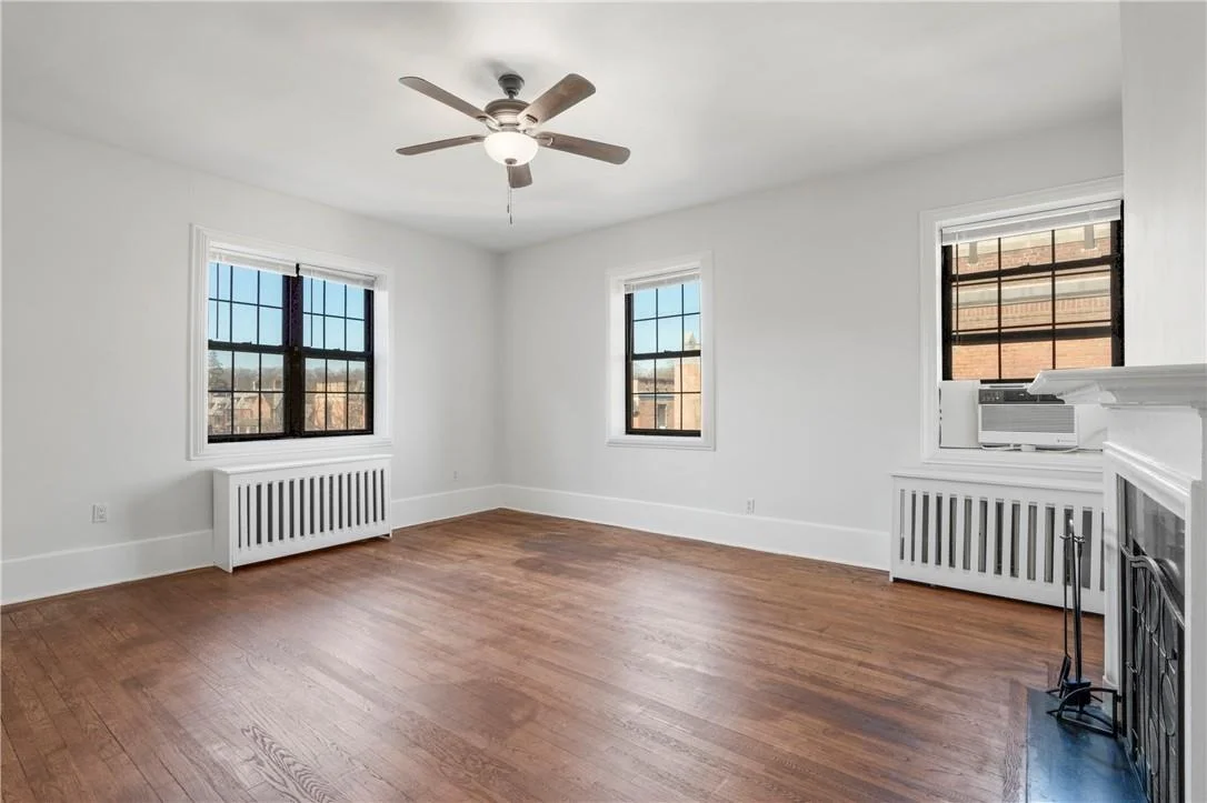 Photo of Unit 6B at 828 Bronx River Road