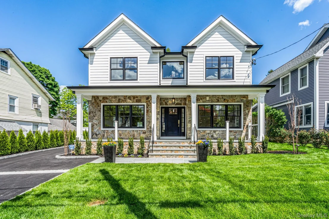 Photo of 33 3rd Street