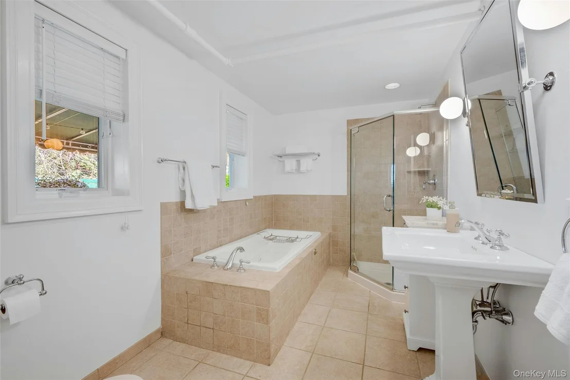 Photo of 5 Witherbee Avenue