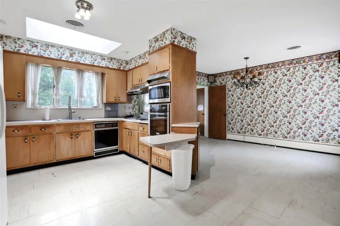 Photo of 2 Cedar Cliff Lane