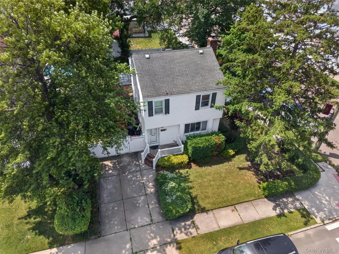 Photo of 166-04 22nd Avenue