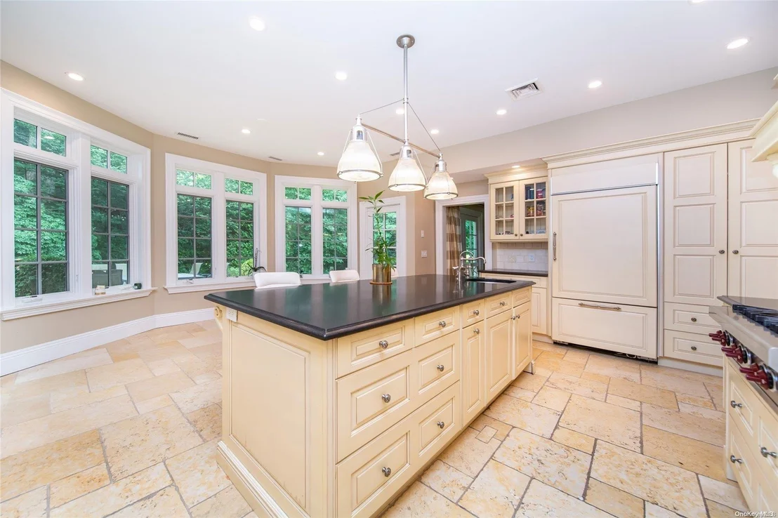Photo of 19 Briarfield Drive