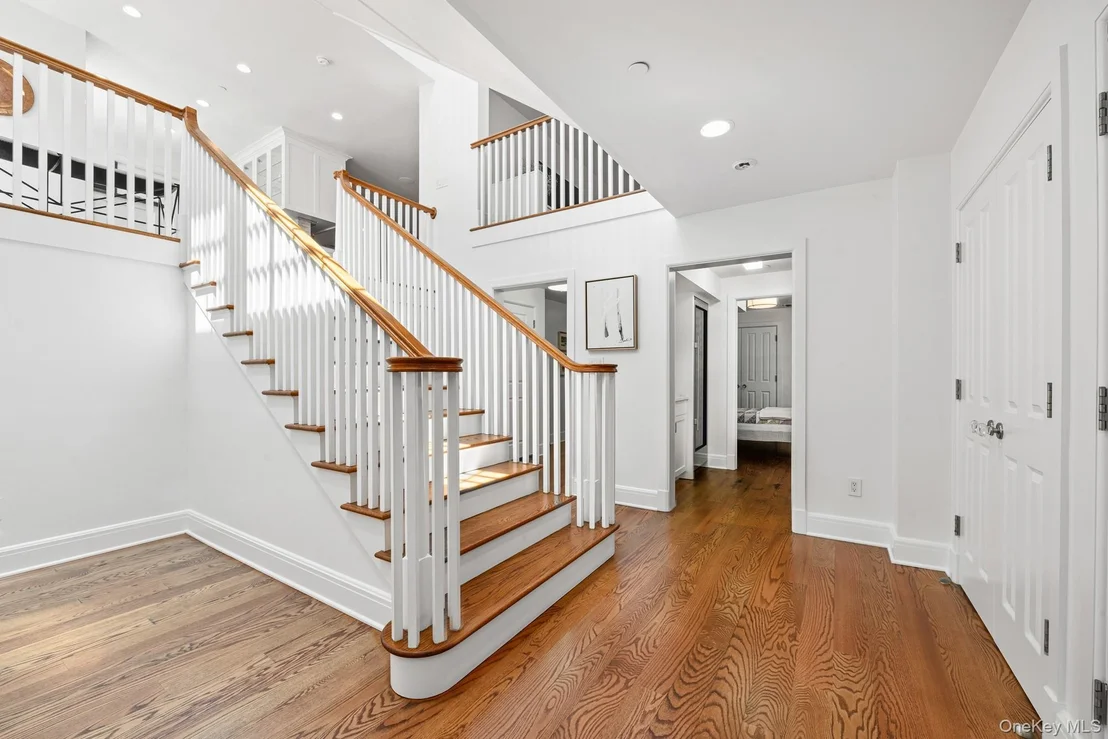 Photo of 73 Park Drive S