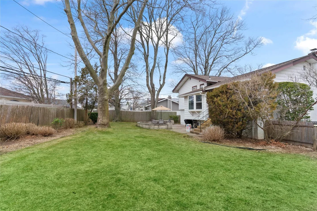 Photo of 256 Forest Drive