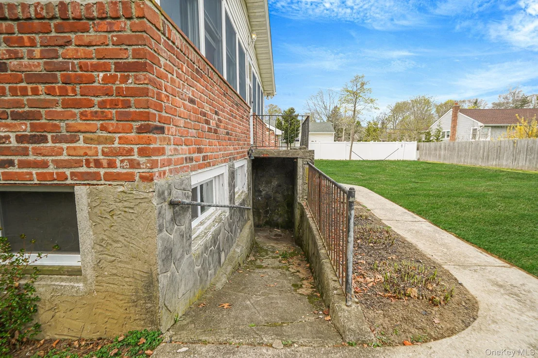 Photo of 229 4th Street
