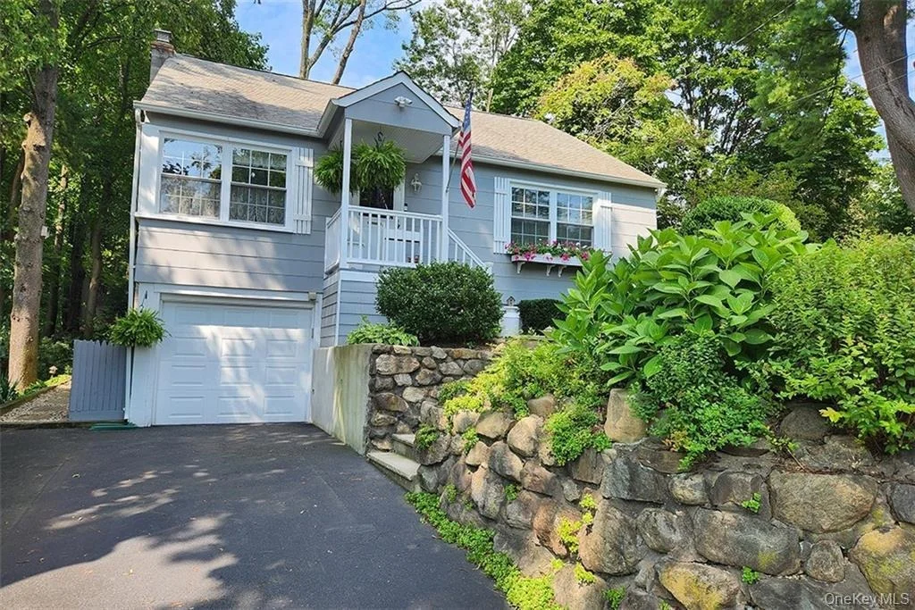 Photo of 10 Bridge Street