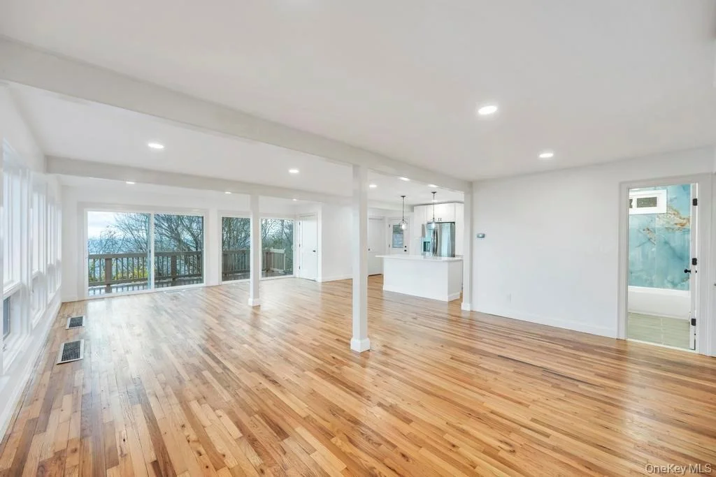 Photo of 2 Dolphin Way