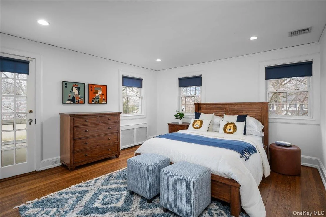Photo of 115 Cliff Avenue