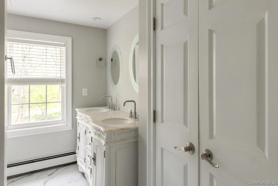 Photo of 164 Bloomer Road