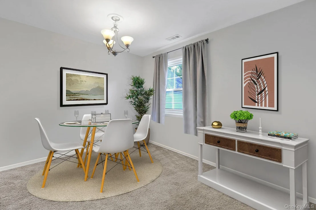 Photo of Unit E at 302 Commons Way