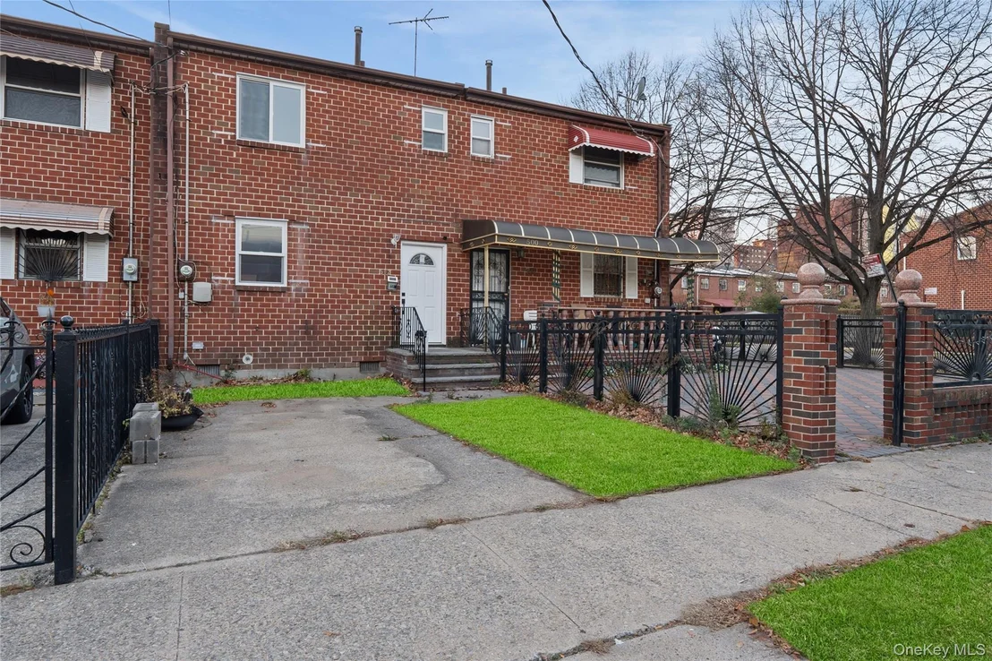 Photo of 502 Powell Street