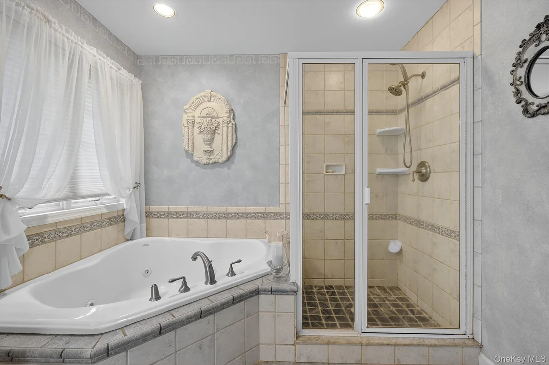 Photo of 14 Meadow Crest Drive