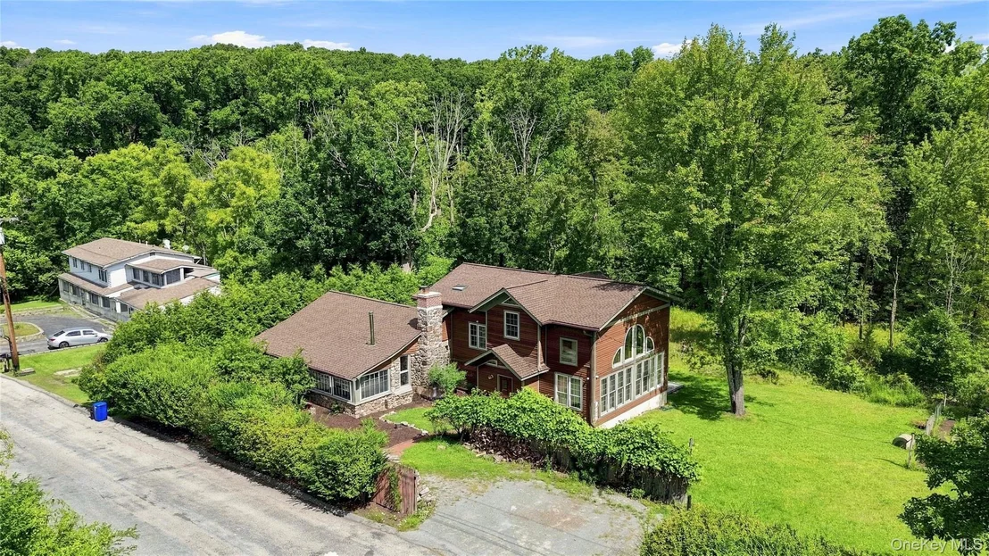 Photo of 55 Interlochen Parkway