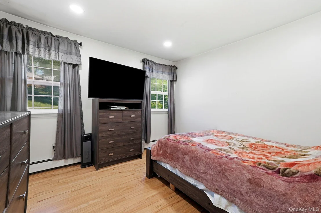 Photo of 29 Hillview Drive