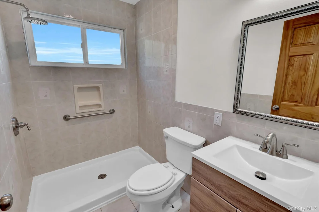 Photo of 339 Barton Avenue