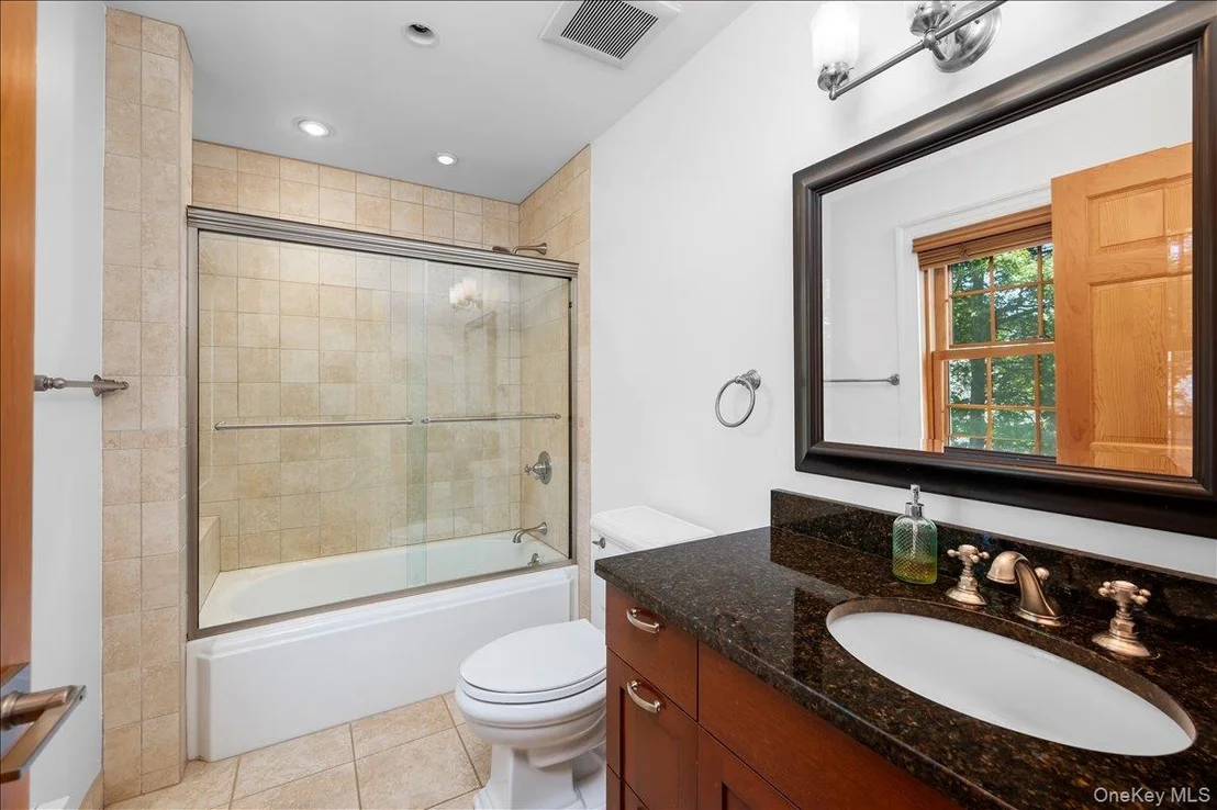 Photo of 80 Maple Avenue