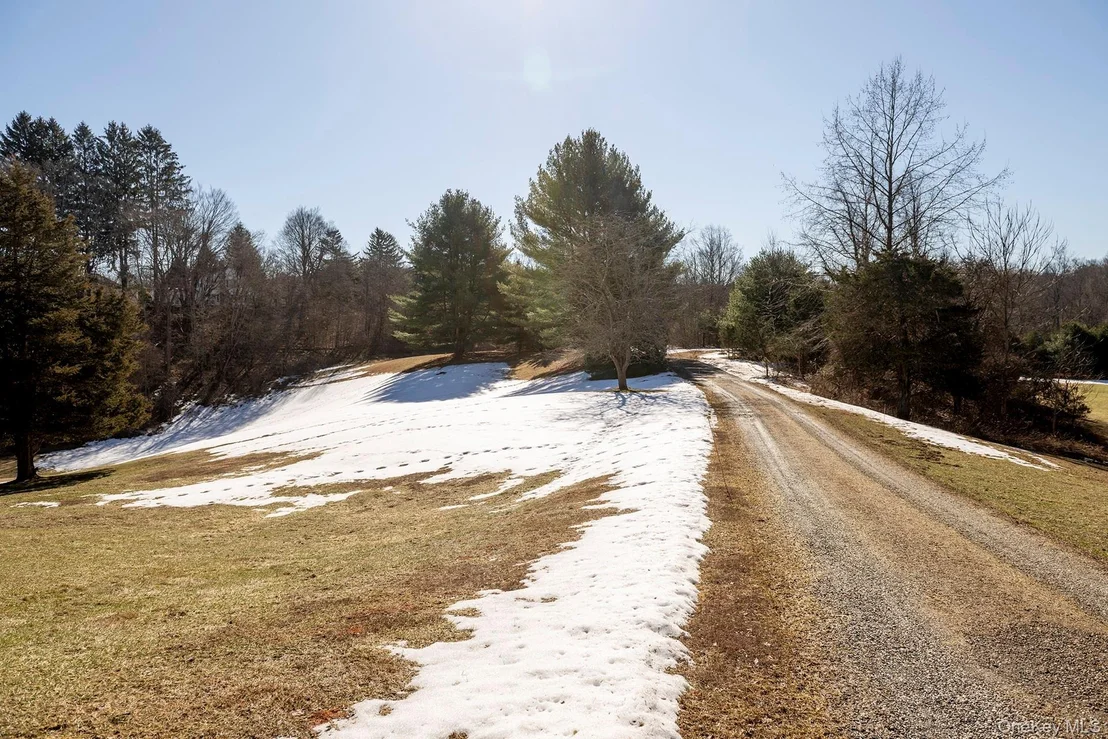 Photo of 4388 Route 82