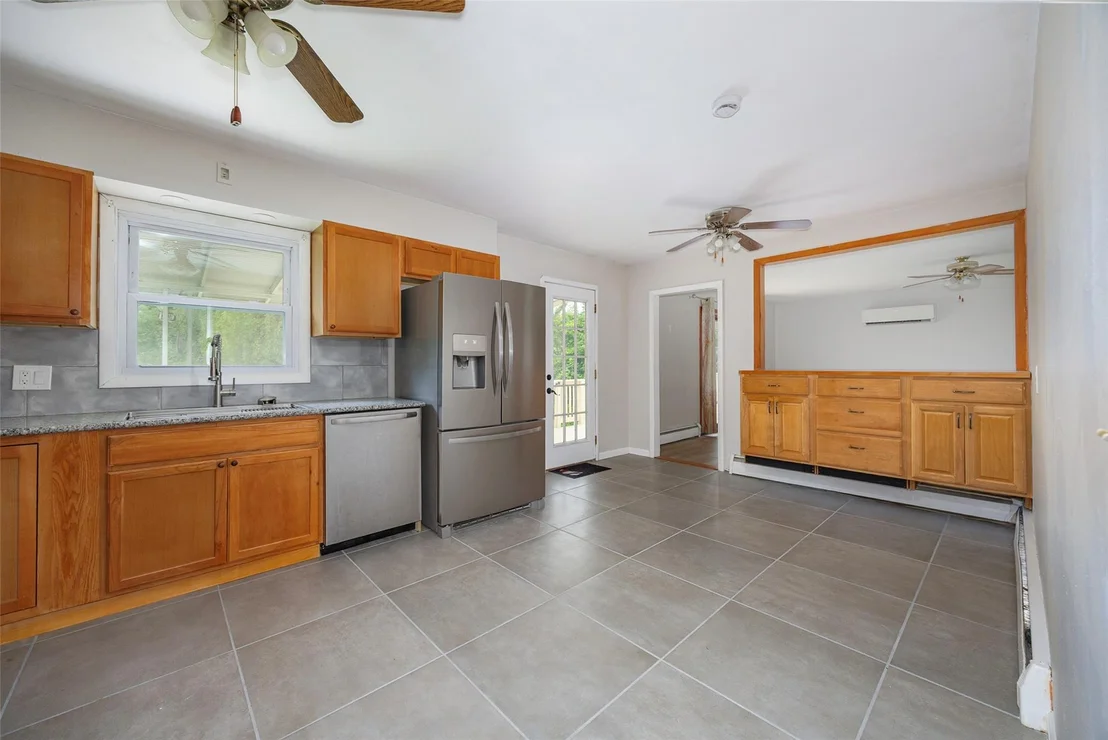 Photo of 16 Bushwick Road