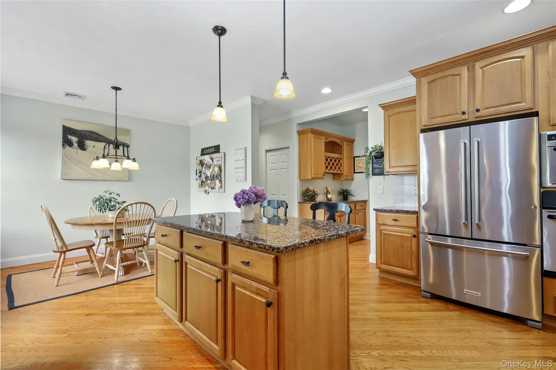 Photo of 20 Parkview Circle