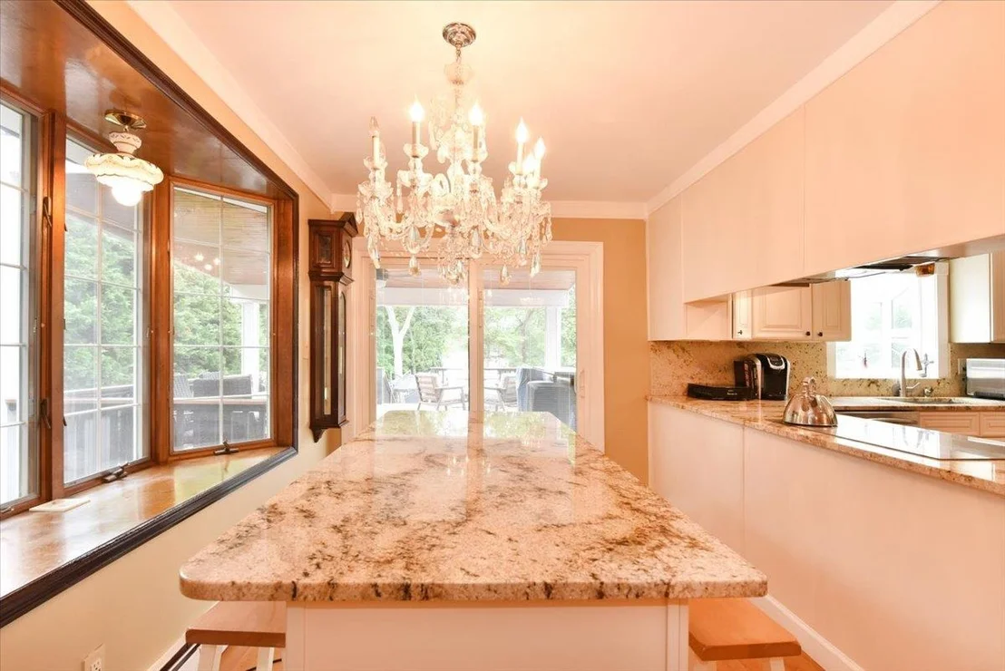 Photo of 41 Grassy Pond Drive