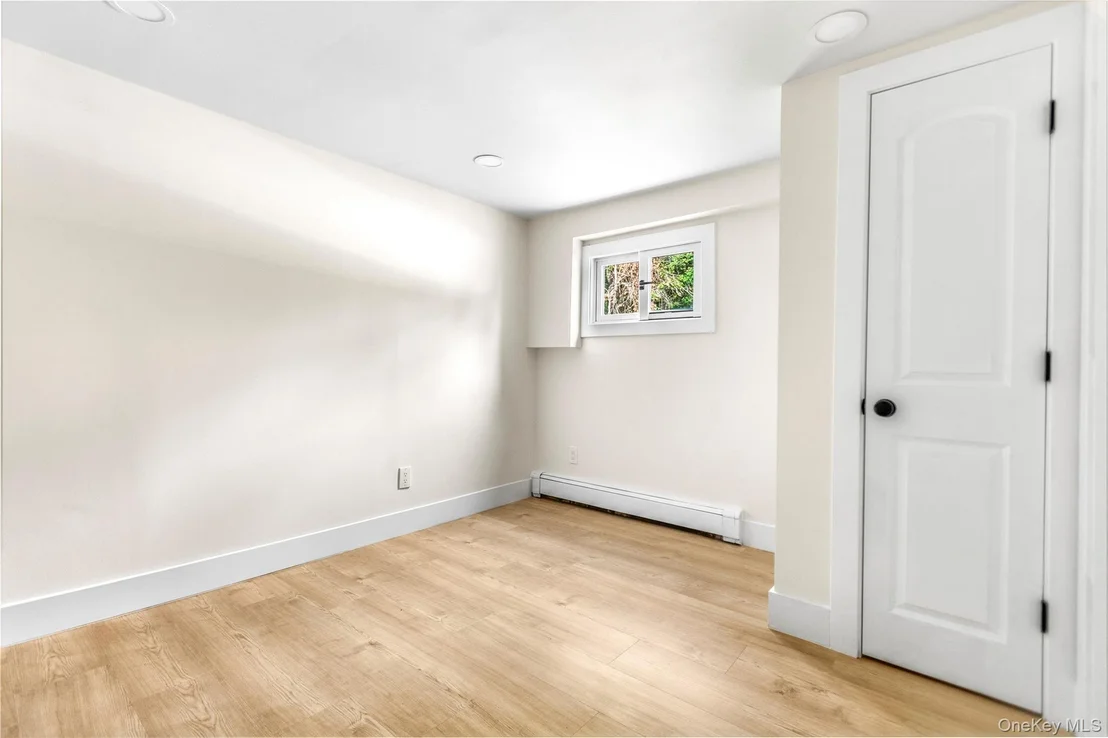 Photo of 19 Mott Drive
