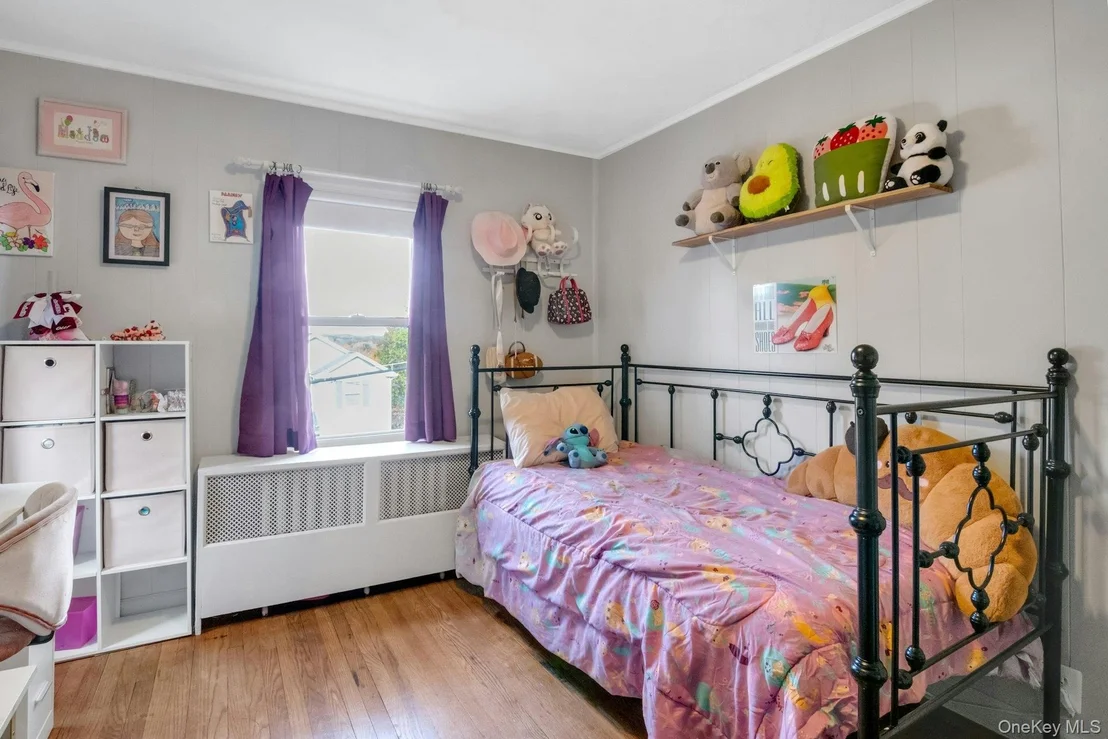 Photo of 8 Eldridge Avenue