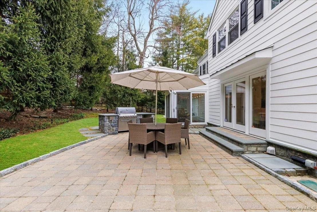 Photo of 38 Brevoort Lane