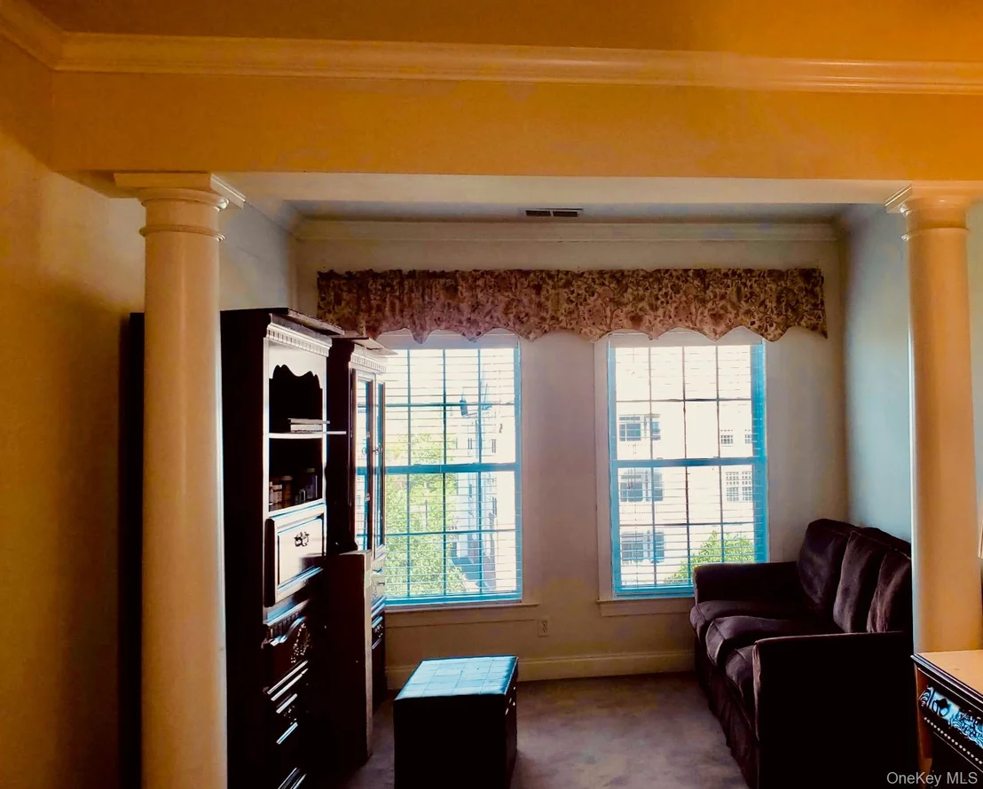 Photo of 145 Regency Drive