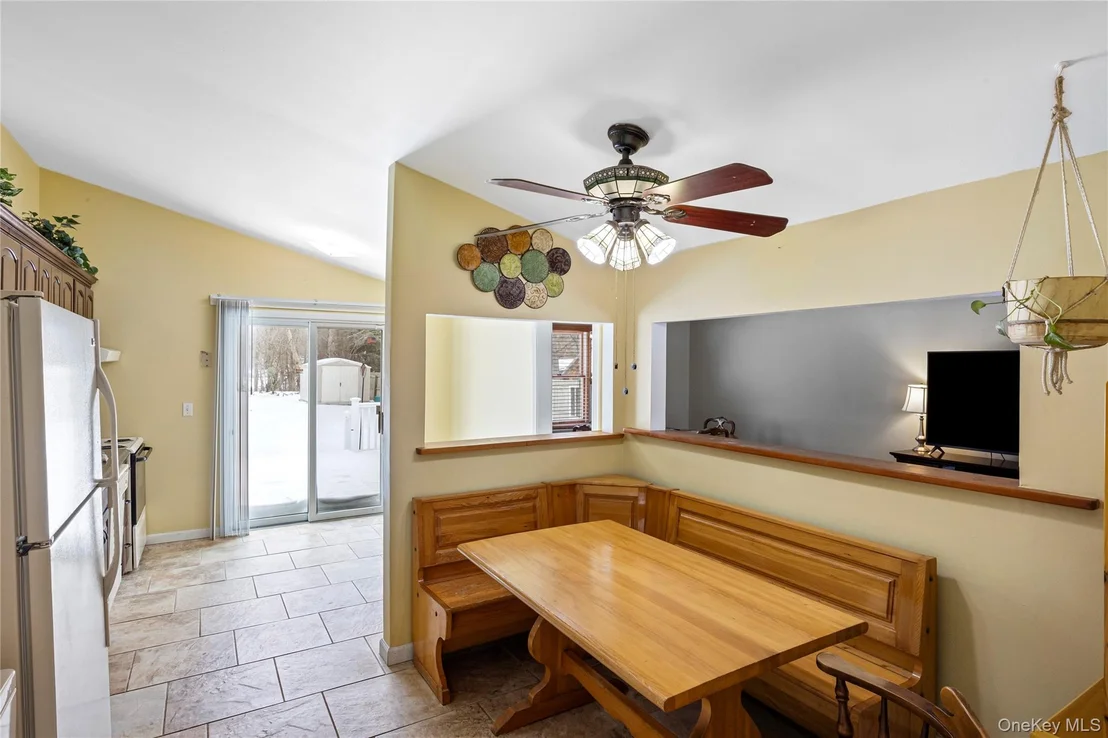 Photo of 137 Riverside Avenue