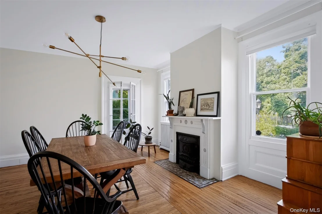 Photo of 69 Montgomery Street