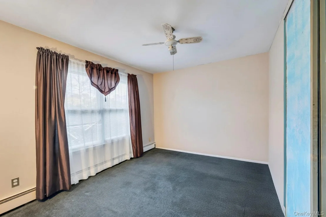 Photo of 40 Sequoia Way