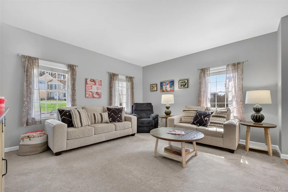 Photo of 24 Coachlight Drive