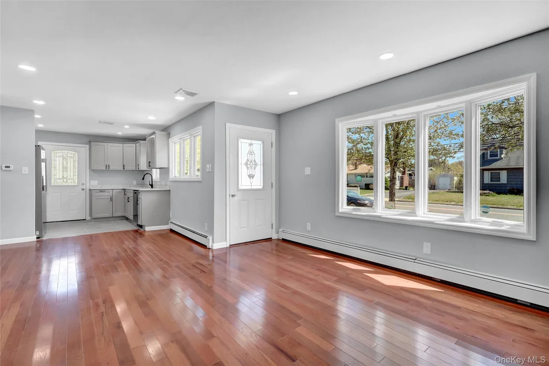 Photo of 339 Barton Avenue