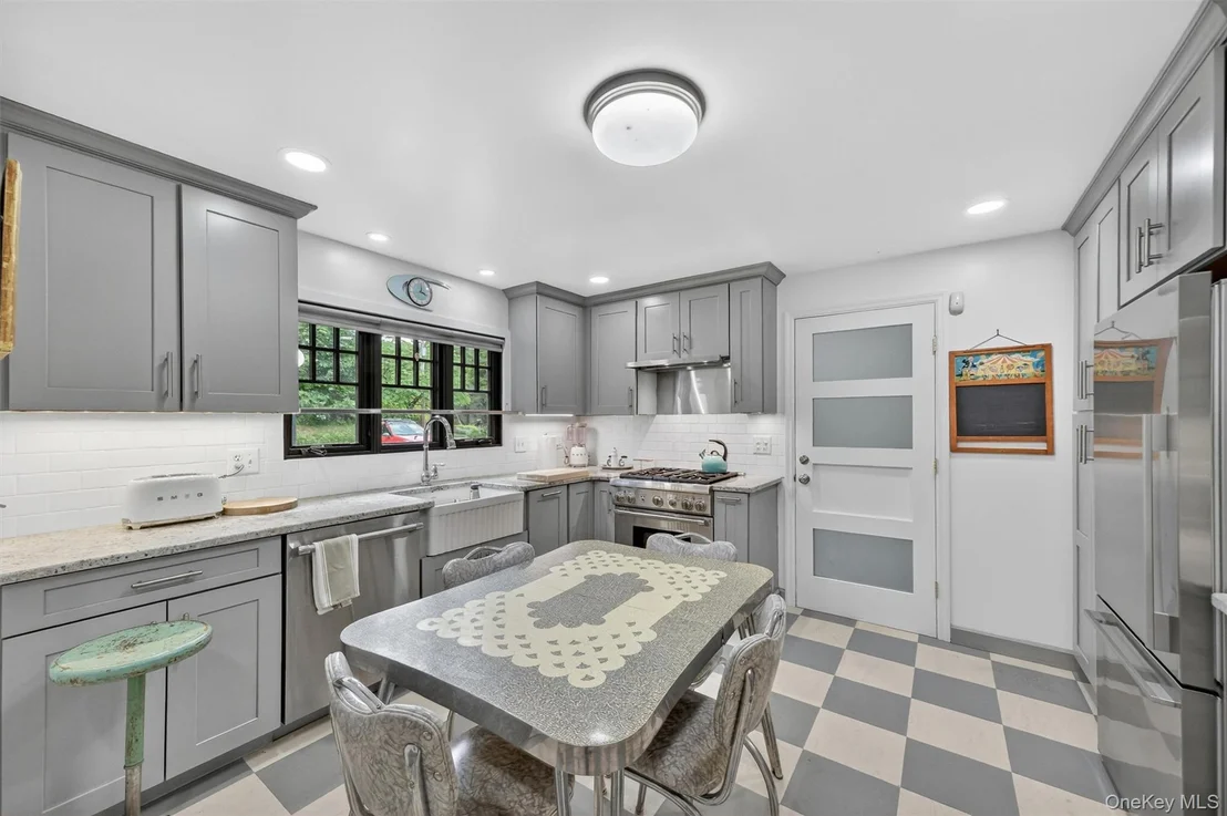 Photo of 356 Smith Road