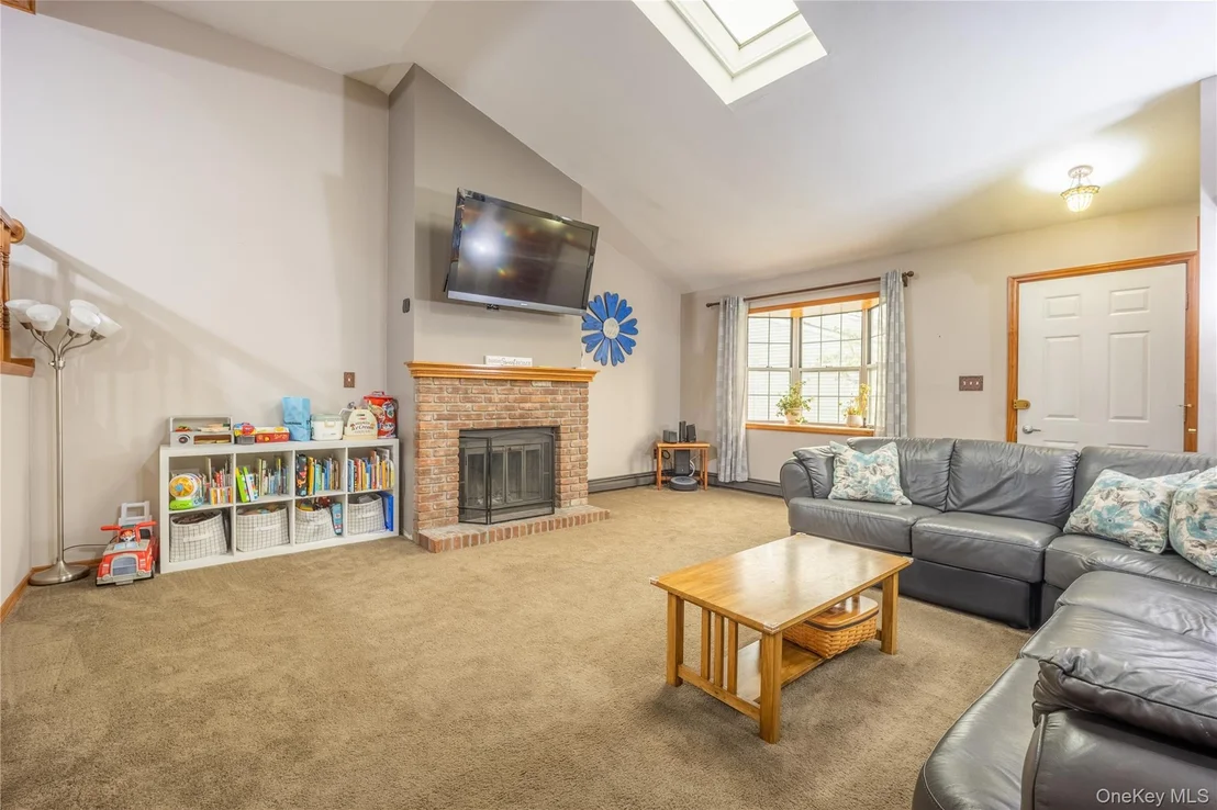 Photo of 22 Hemlock Court
