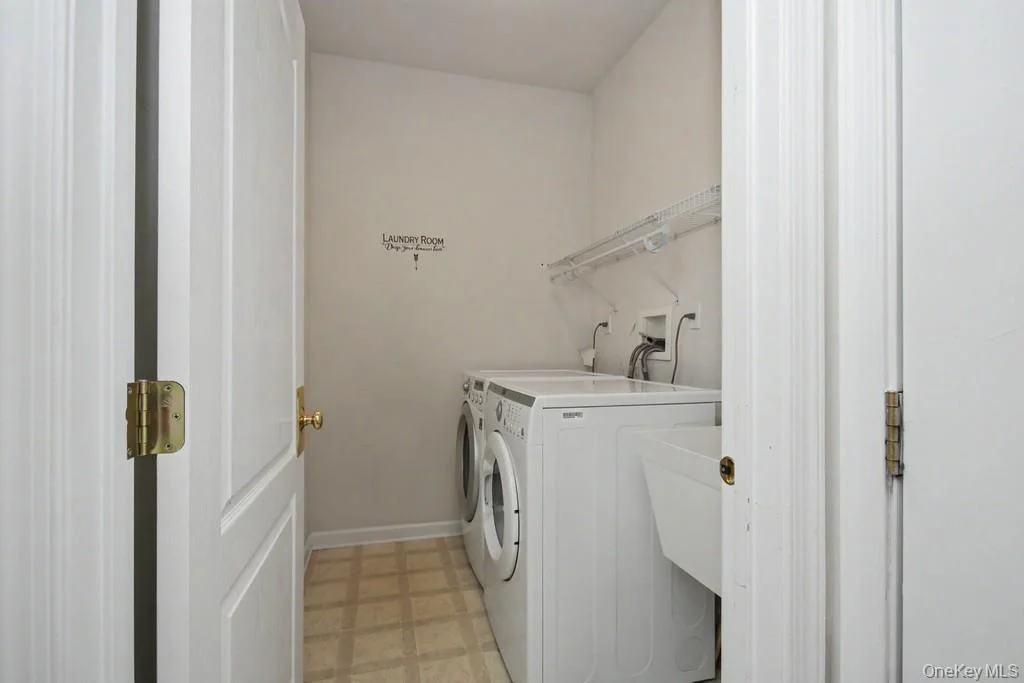 Photo of 427 Vassar Place