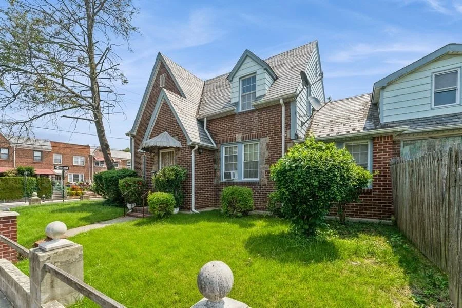 Photo of 18902 114th Drive