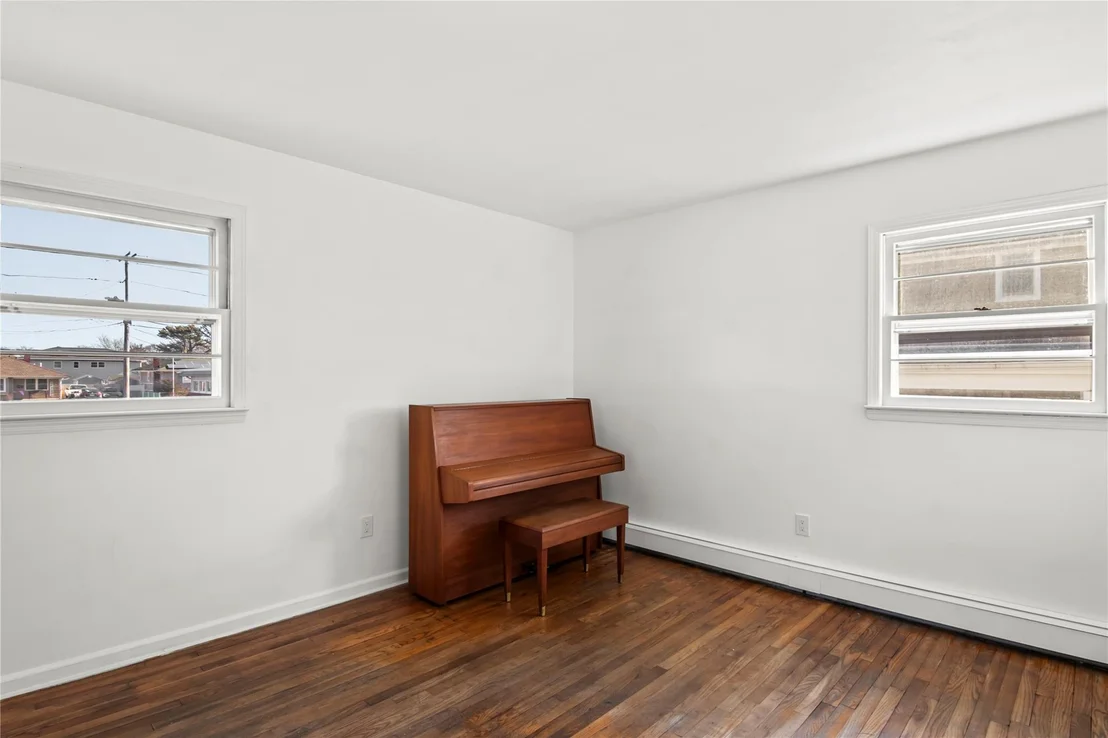 Photo of 603 Long Place