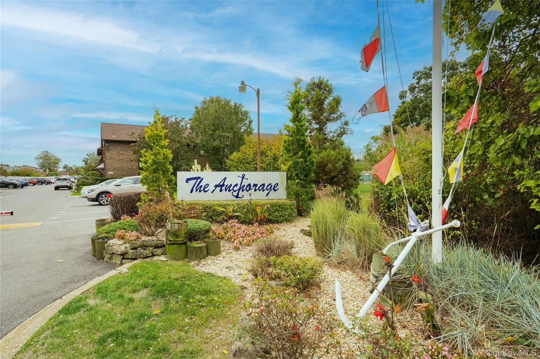 Photo of 211 Mariners Way